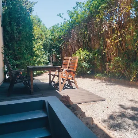 Apartment Cosy - 5 Minute Walk To Beach *
